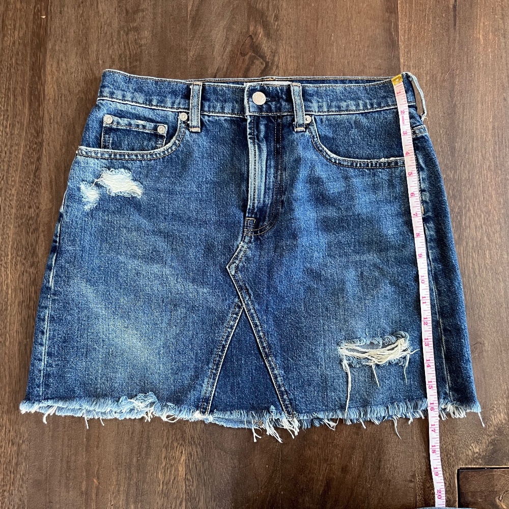 Everlane Denim Reconstructed Skirt ($25) Size 28